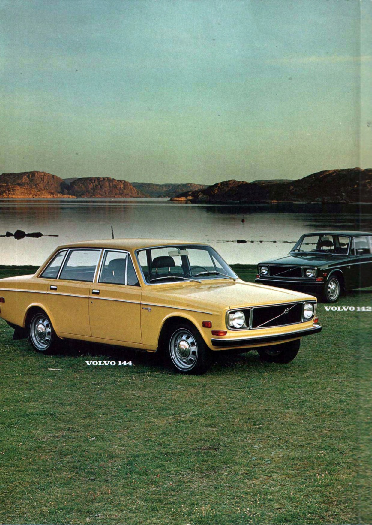 1972 Volvo Full-Line Brochure Page 4